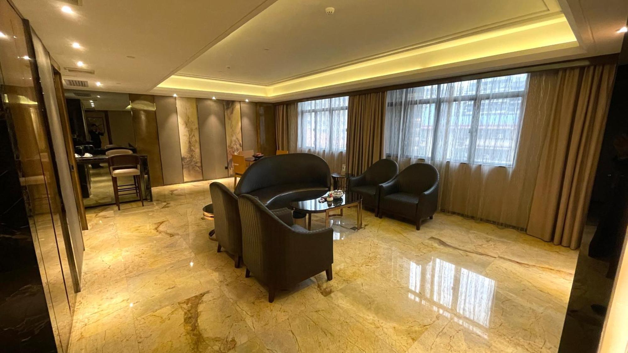 Ramada Foshan Hotel Zewnętrze zdjęcie