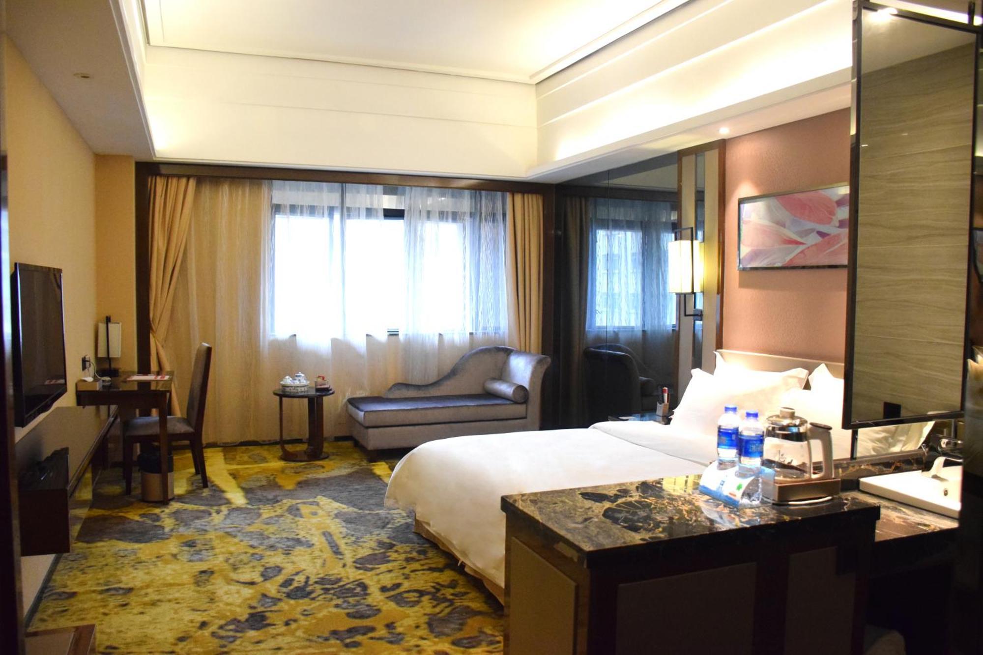 Ramada Foshan Hotel Zewnętrze zdjęcie